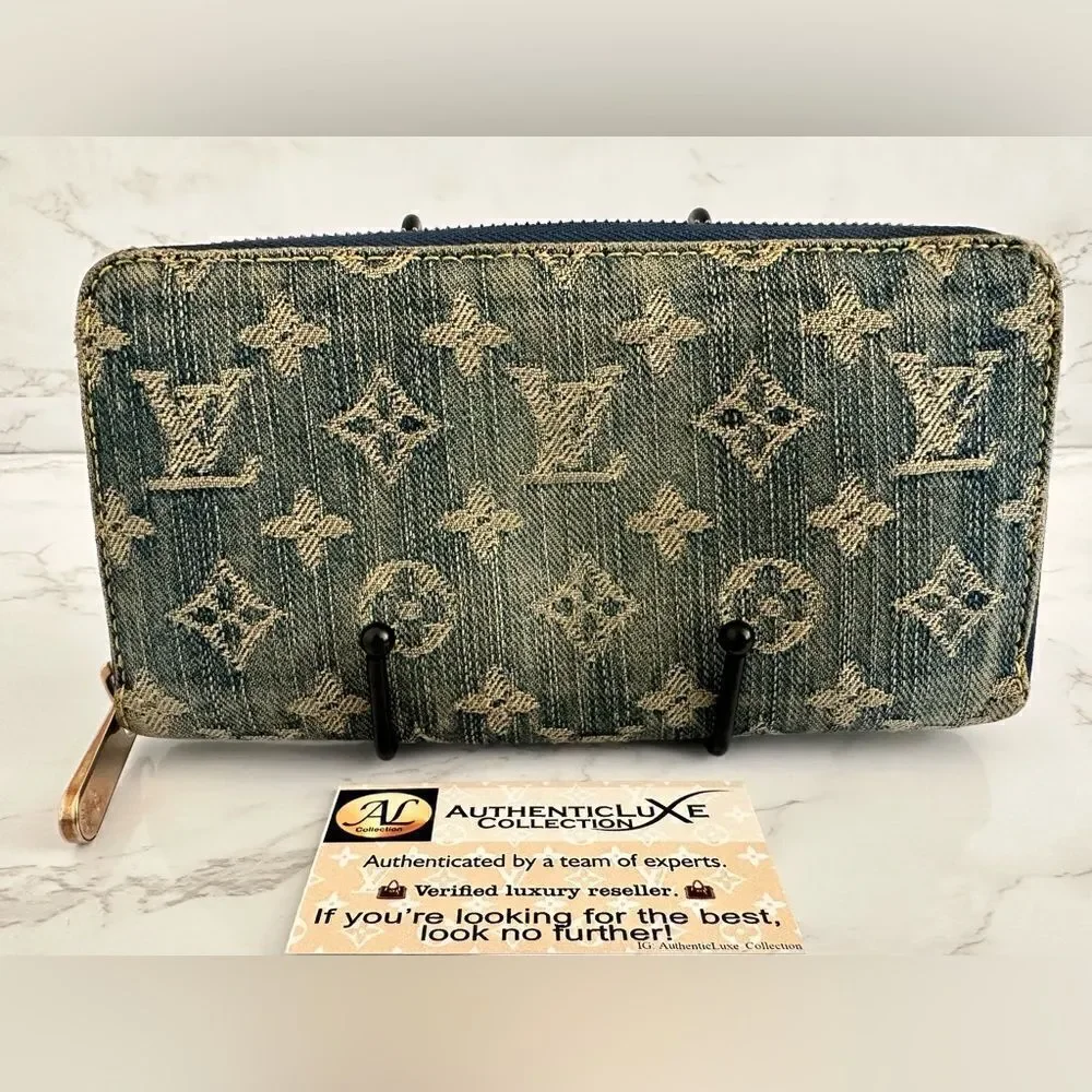 🌺RARE🌺 LOUIS VUITTON Monogram Denim Zippy Long Wallet Blue